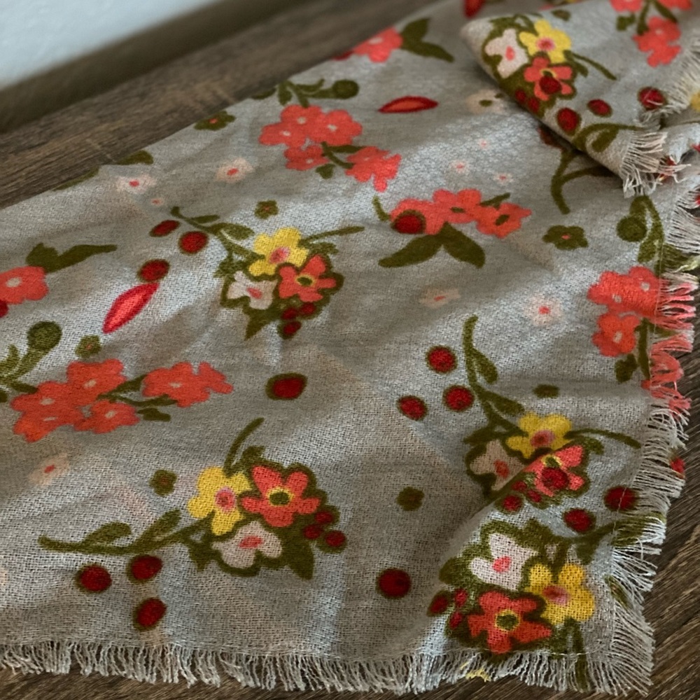 Candie’s Scarf Triangular Floral Fabric 28" Soft Challis Weave Charming and Warm
